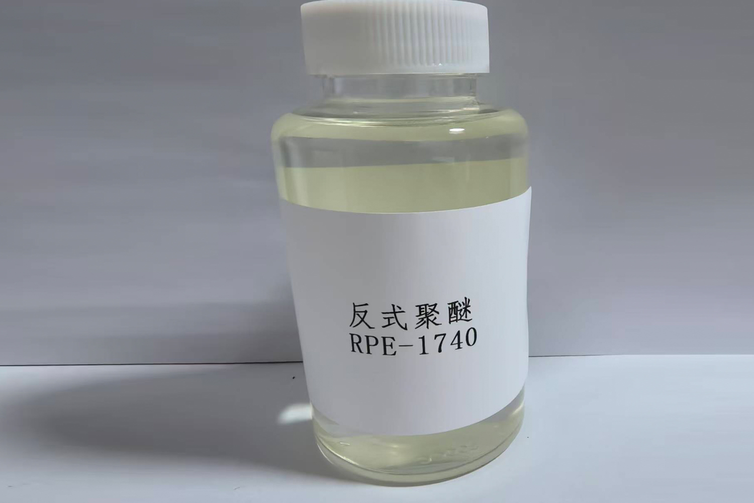 聚醚1720和聚醚1740有哪些區別:性能、應用